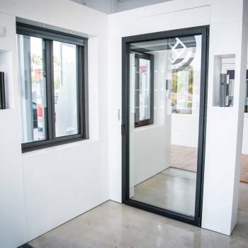 coinwindows FABRICANTES DE VENTANAS DE PVC Y ALUMINIO A MEDIDA EN MALAGA